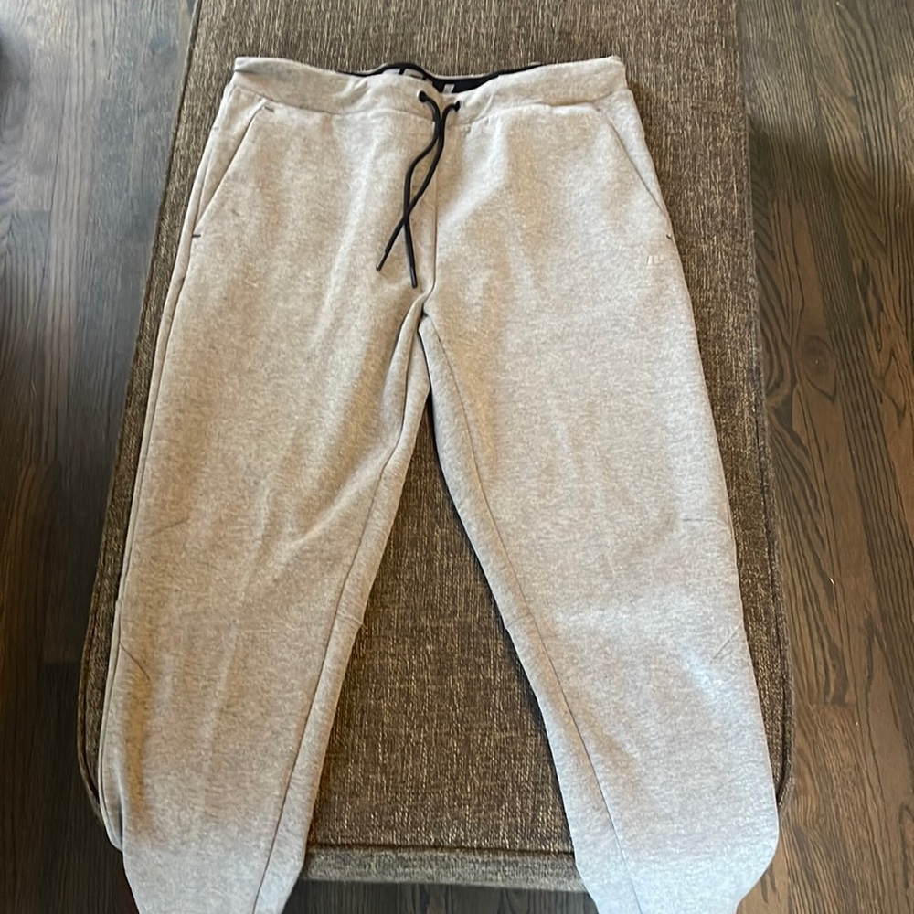 Grey sweats